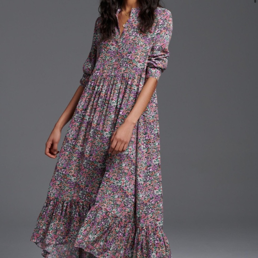 ISO Lynda Maxi Dress size XS in either of these patterns